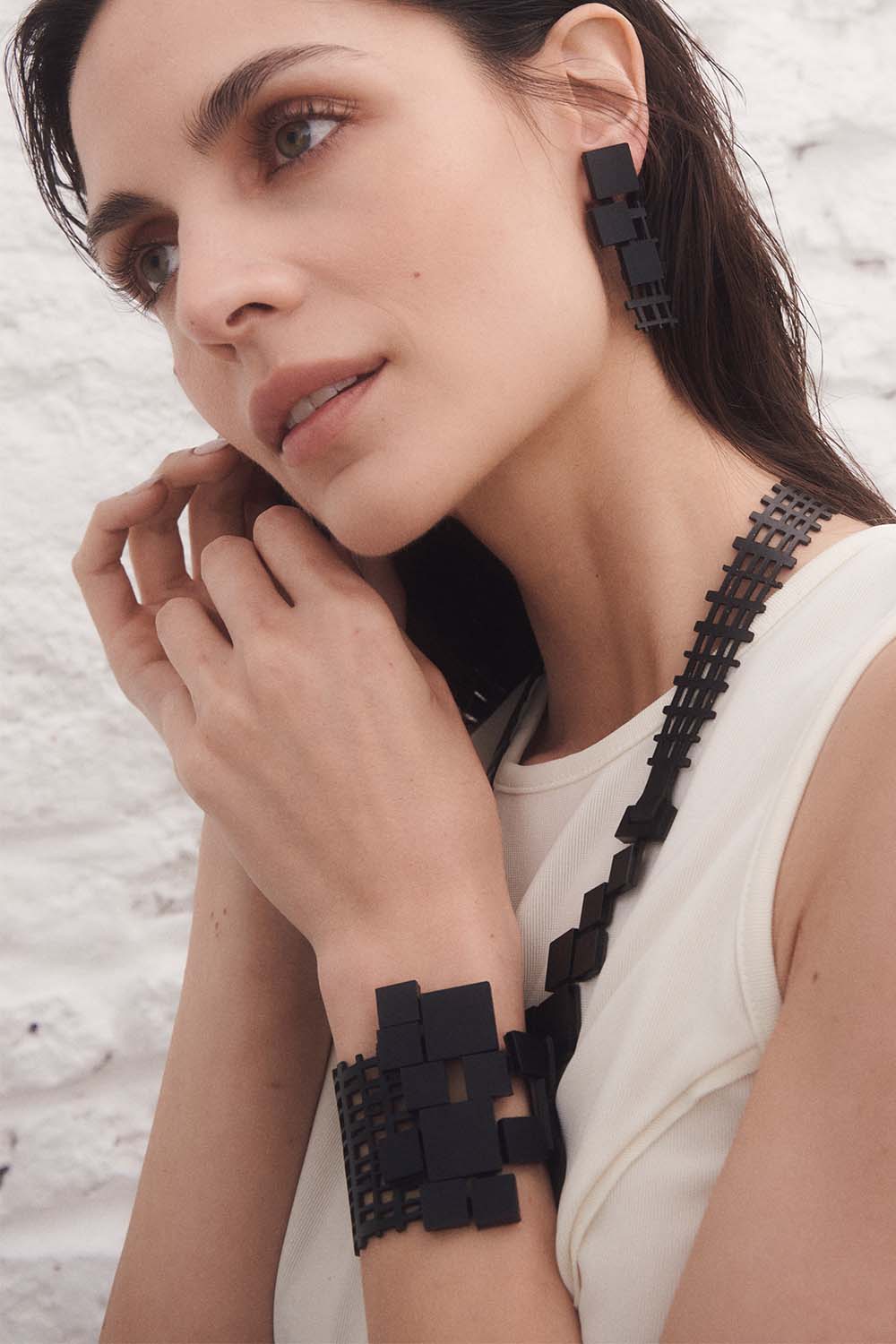 Iskin Bauhaus Bracelet (Squares of Black) – Leather, Acrylic – Atelier Modernista