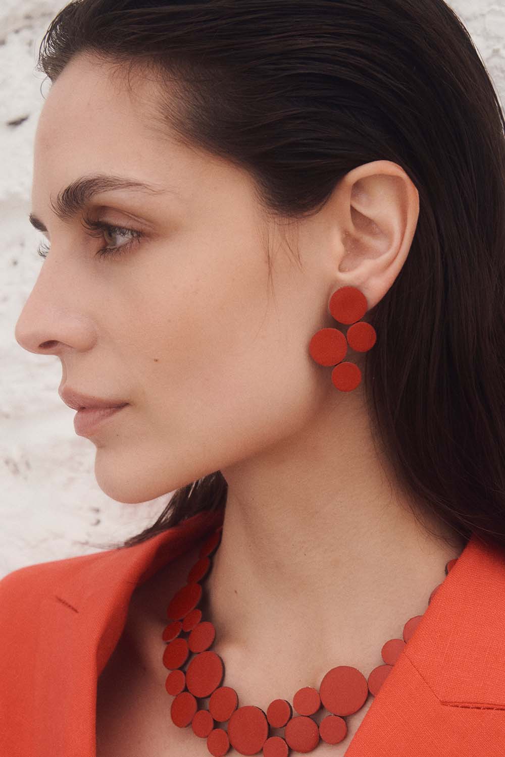 Iskin Abstraction Earrings in Red – Leather, Stainless Steel – Atelier Modernista