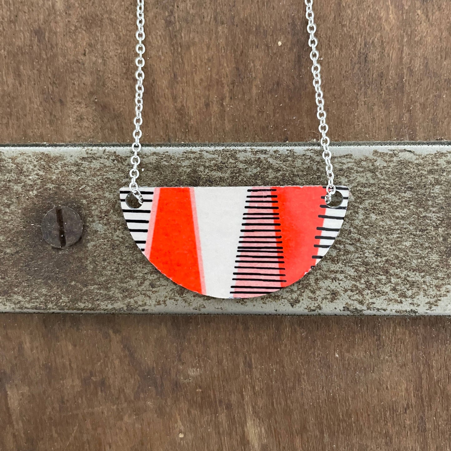 The Vermilion Arc Necklace