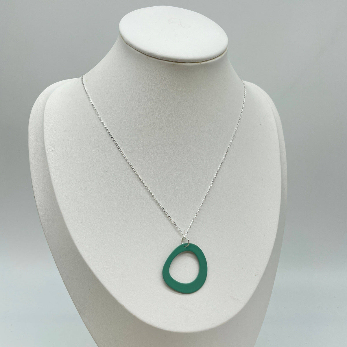 Pendant Necklace – Atelier Modernista