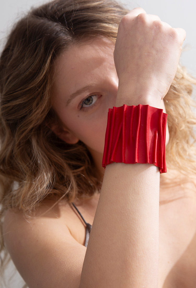 Iskin Bauhaus Bracelet - Red – Leather – Atelier Modernista