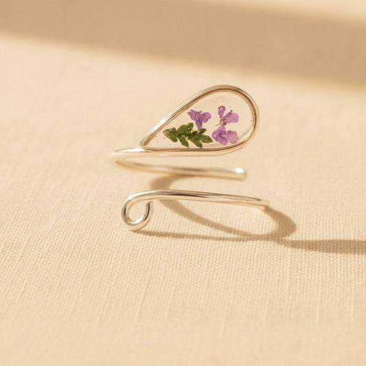 Silver Petal Ring in Purple – 925 Sterling Silver, Resin – Atelier Modernista