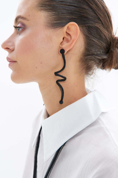 Iskin Life Spiral Earrings - Black – Mesh, Cord – Atelier Modernista
