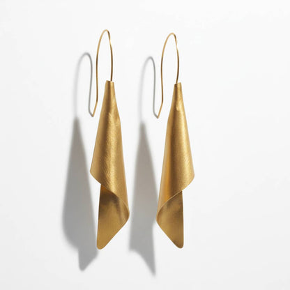 Seren Brushed Gold Stainless Steel Earrings – Earring – Atelier Modernista