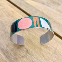 Bauhaus Bracelet in Green + Pink – Aluminum – Atelier Modernista