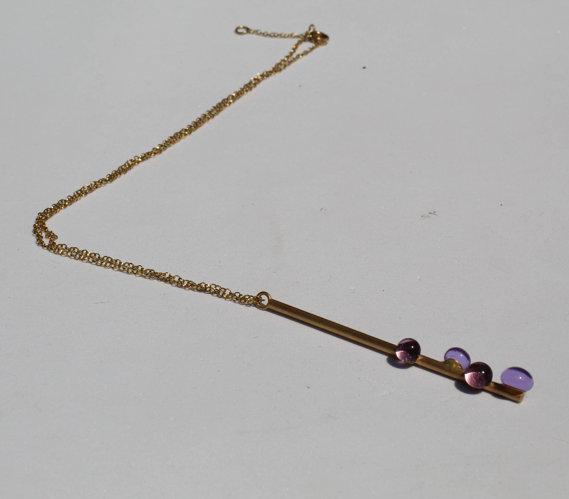 BAU DROPS GOLD pendant: Blue / Sterling silver plated – Necklace – Atelier Modernista