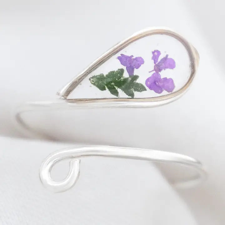 Silver Petal Ring in Purple – 925 Sterling Silver, Resin – Atelier Modernista
