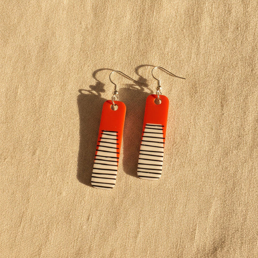 Line Art Earrings in Red